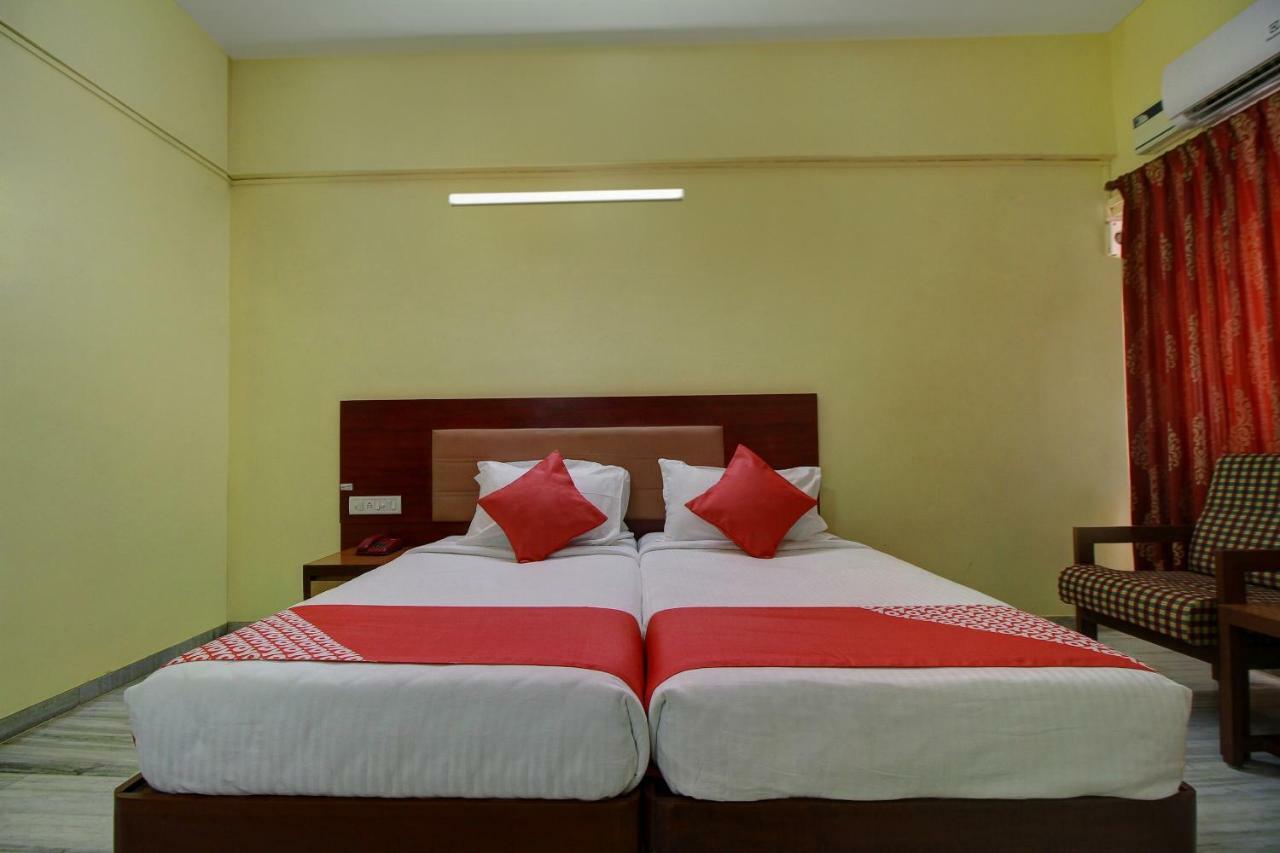 Capital O 15767 Mr International Hotel Madurai Ngoại thất bức ảnh